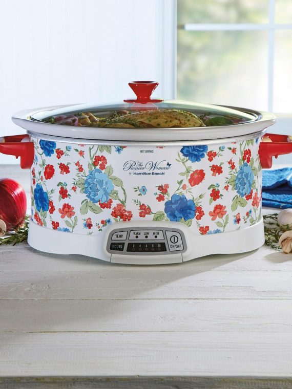 The Pioneer Woman Classic Charm 7-qt Programmable Slow Cooker by Hamilton Beach