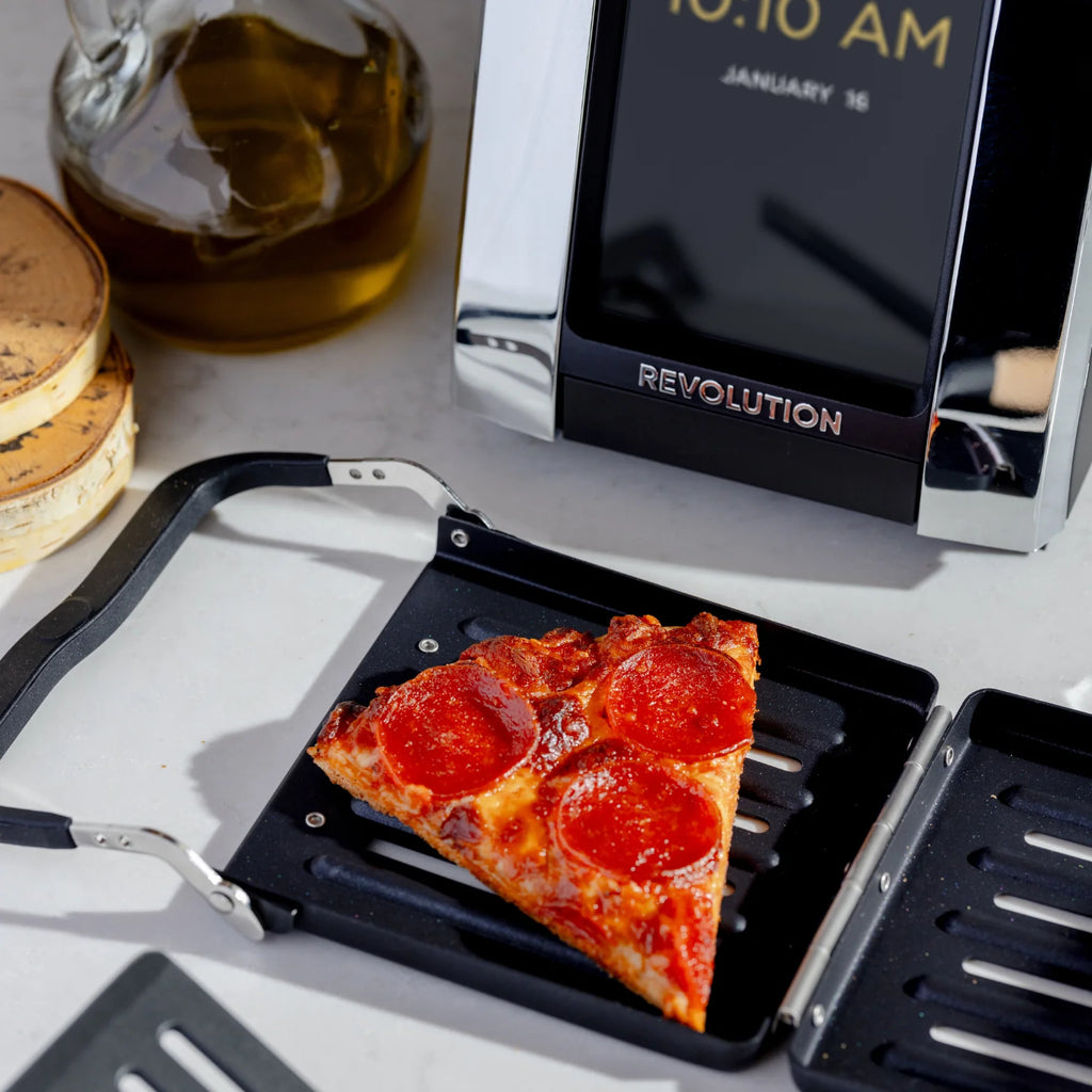 Revolution Cooking InstaGLO R810 Toaster in Matte Black