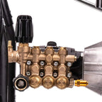 Petrol-powered cold water pressure washer with 420 cm³ engine, 4400 PSI (286 bar), 4.0 GPM (15.1 l/min).
